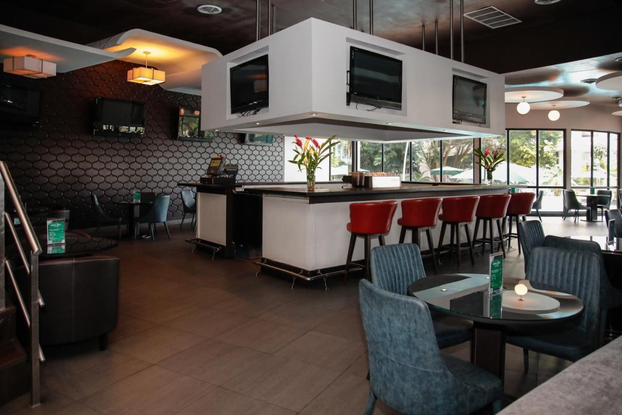 Plaza Paitilla Inn Панама Екстер'єр фото