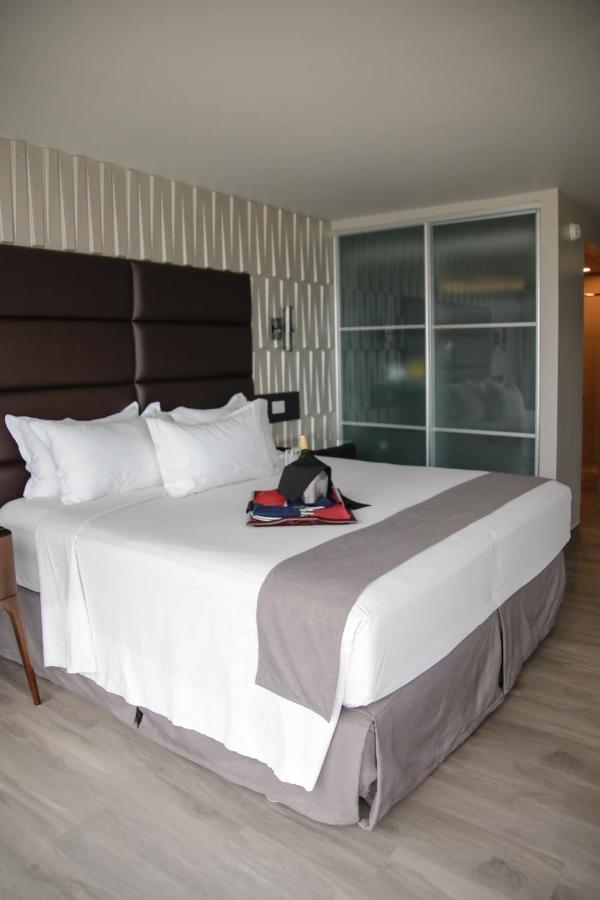 Plaza Paitilla Inn Панама Екстер'єр фото